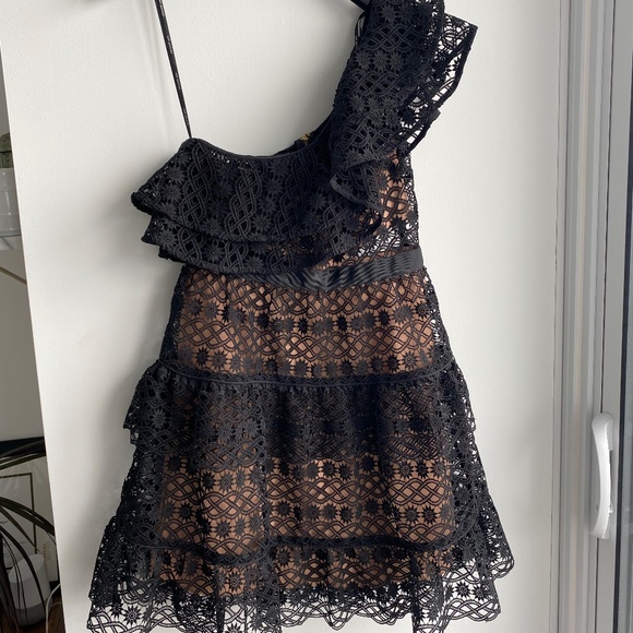 Self-Portrait one shoulder lace dress - Size 6 - Picture 2 of 4